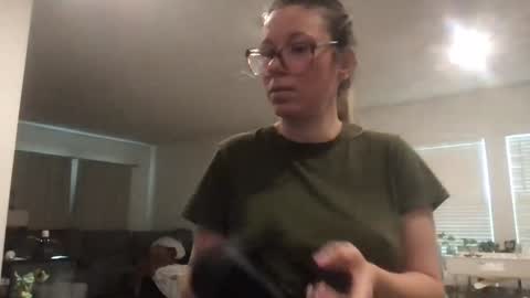 Daphne Summers online show from 04.15.26