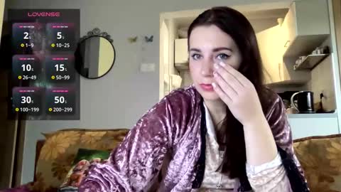 Snapshot of teylor_l chatting on 10.22.25 Teylor online show from 10.22.25