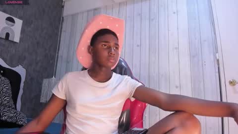 teylor_lovee online show from 01.11.26