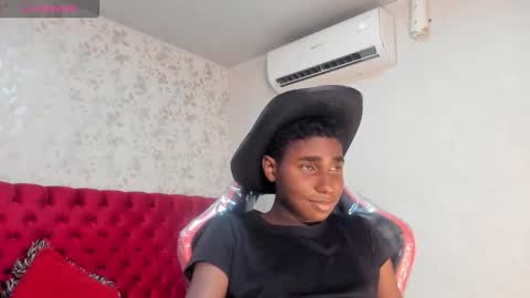 teylor_lovee online show from 02.02.26