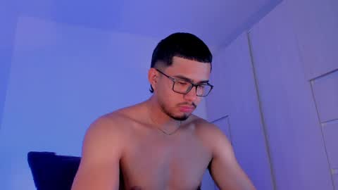 Snapshot of thadeo_king chatting on 04.02.26 thadeo_king online show from 04.02.26