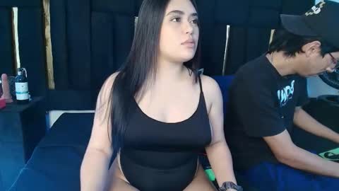 T H A I S  online show from 11.07.25