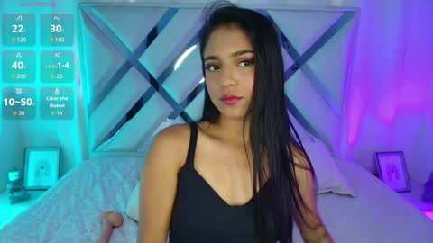 Snapshot of thalia_gomez__ chatting on 06.03.26 thalia online show from 06.03.26