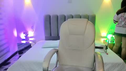 Thalia online show from 02.17.26