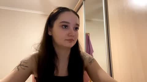 Yumi online show from 02.26.26