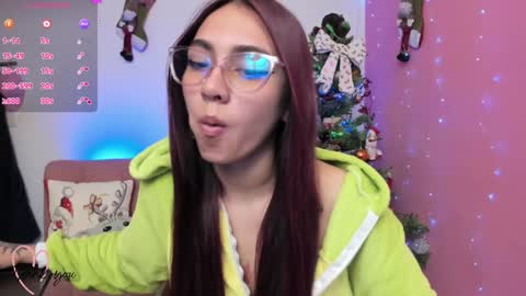 thamara_cooper_ online show from 12.20.24