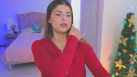 Snapshot of thamy_stark chatting on 12.04.24 Thamara online show from 12.04.24