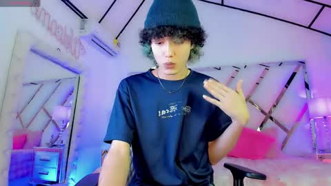 thanier_18 online show from 04.14.26