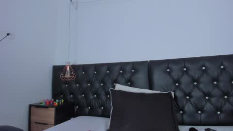 thara webstter online show from 02.08.25