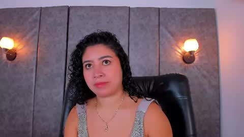 Snapshot of thara_webstter chatting on 07.01.26 thara webstter online show from 07.01.26