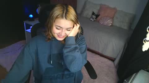   online show from 10.25.25