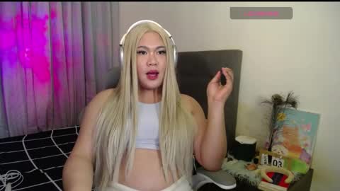 NOEY online show from 03.03.25