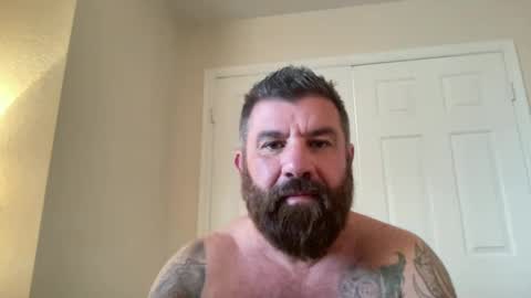 Snapshot of thatguybearded chatting on 01.18.25 ThatGuyBearded online show from 01.18.25
