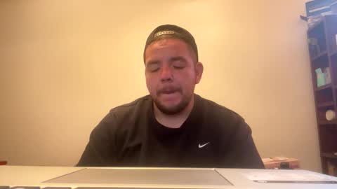 Snapshot of thatguymichael93 chatting on 10.28.25 thatguymichael93 online show from 10.28.25