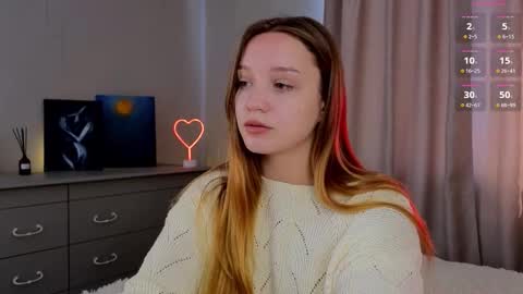 Snapshot of thatonerabbit chatting on 09.14.25 Alice online show from 09.14.25