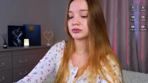 Snapshot of thatonerabbit chatting on 10.02.25 Alice online show from 10.02.25