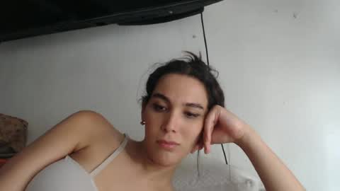 Snapshot of thayanizreal chatting on 06.24.26 thayanizreal online show from 06.24.26