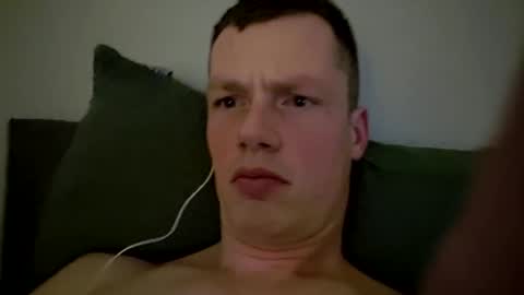 Snapshot of the___rocky200 chatting on 11.12.25 Dennis online show from 11.12.25