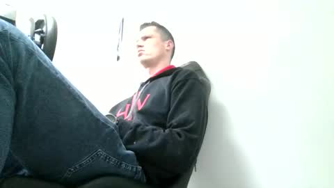 Snapshot of the___rocky200 chatting on 11.16.25 Dennis online show from 11.16.25