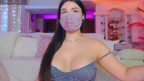 Snapshot of the__sabenna chatting on 05.02.26 Madina online show from 05.02.26