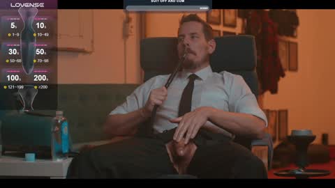 Snapshot of the_dilf chatting on 12.26.24 The DILF - online show from 12.26.24