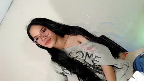 the_horny_bella online show from 04.12.26