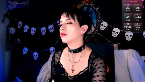 Snapshot of the_kitty_roxy chatting on 11.13.25 ... ... online show from 11.13.25