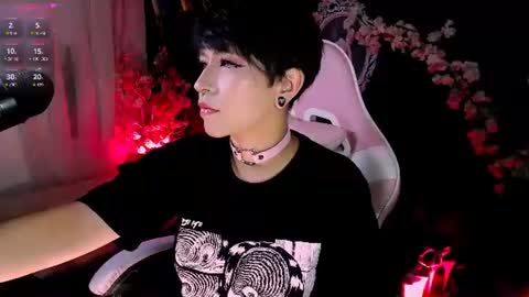 Snapshot of the_kitty_roxy chatting on 07.16.26 ... ... online show from 07.16.26