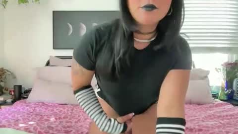 Snapshot of the_pretty_kittyyy chatting on 03.04.26 the_pretty_kittyyy online show from 03.04.26