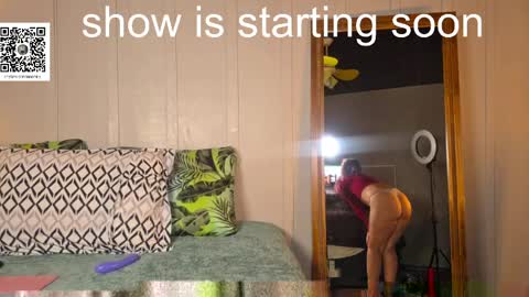 Snapshot of the_pussy_boulevard chatting on 04.23.26 Anna online show from 04.23.26