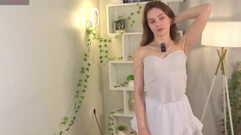 Snapshot of the_truewoman_show chatting on 06.16.26 My name is Cynthia and Im very happy to see you in my sweet room online show from 06.16.26