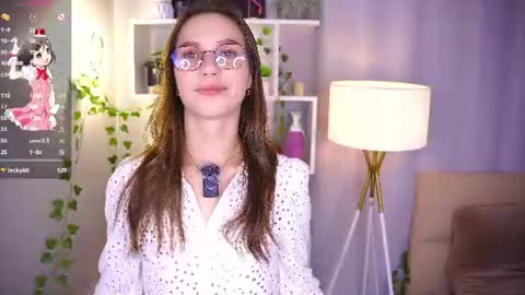 Snapshot of the_truewoman_show chatting on 07.22.26 My name is Cynthia and Im very happy to see you in my sweet room online show from 07.22.26