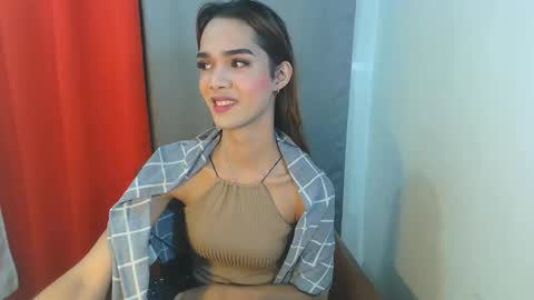 thea121698 online show from 10.07.25