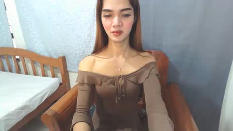 thea121698 online show from 10.31.25