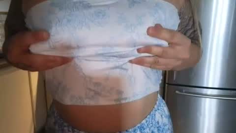 Snapshot of theauroramae chatting on 06.24.26 theauroramae - online show from 06.24.26