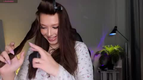 Lucy online show from 09.26.25