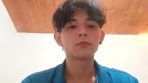 Snapshot of thebluesky_18 chatting on 10.03.25 thebluesky_18 online show from 10.03.25