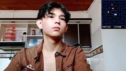 Snapshot of thebluesky_18 chatting on 10.07.25 thebluesky_18 online show from 10.07.25