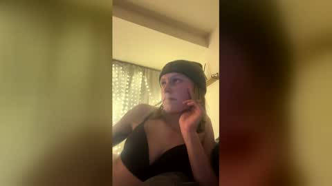 theborderline14 online show from 02.17.26