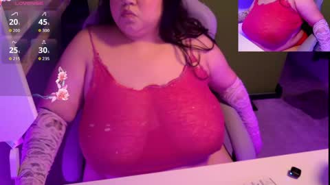 TheBouncingBetty online show from 04.17.26