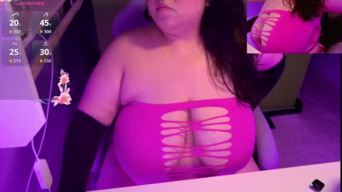 TheBouncingBetty online show from 05.18.26