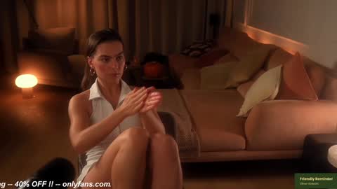 Snapshot of thecherie chatting on 10.28.25 Cherie online show from 10.28.25