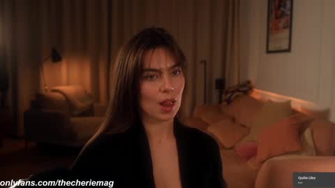 Snapshot of thecherie chatting on 11.27.25 Cherie online show from 11.27.25