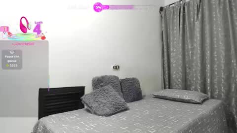 TheChicaNextDoor  online show from 01.15.26