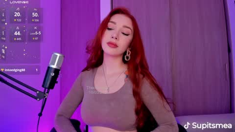 Snapshot of thecosmicgirl chatting on 03.10.26 Alicia Alikath online show from 03.10.26