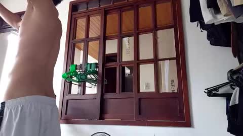 Snapshot of thecutepajuelon chatting on 10.28.25 thecutepajuelon online show from 10.28.25