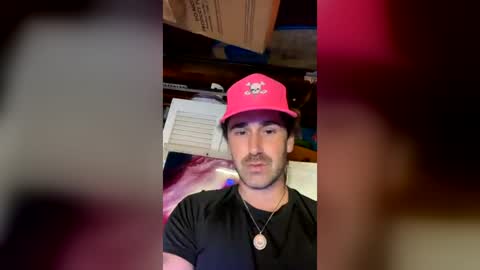 Snapshot of thedonjulian chatting on 08.05.26 thedonjulian online show from 08.05.26