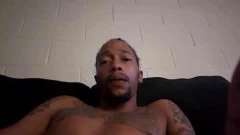 Snapshot of thee304slayer chatting on 10.29.25 thee304slayer online show from 10.29.25