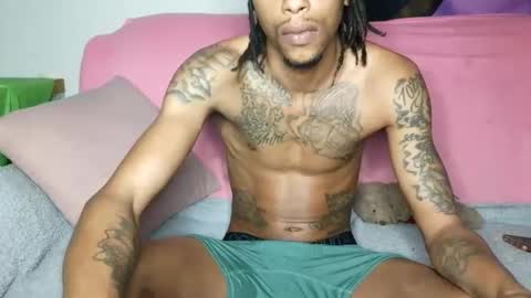 Snapshot of thee304slayer chatting on 11.14.25 thee304slayer online show from 11.14.25