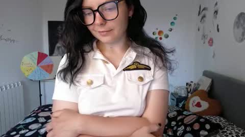 Snapshot of thefarmergirl chatting on 05.24.26 TheFarmergirl online show from 05.24.26